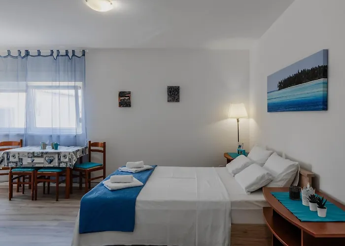 By The Sea - 23033 Apartment Vir
