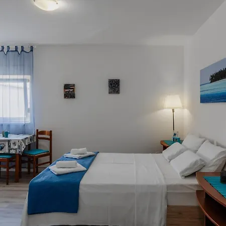 By The Sea - 23033 Apartment Vir